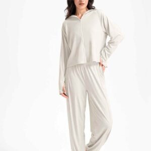 inkapsulirani športni nedrček